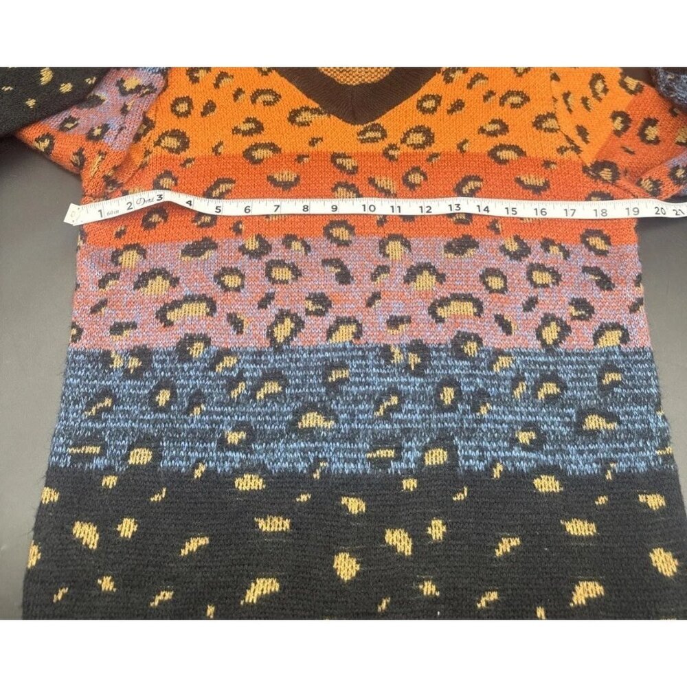 Davi & Dani Color Block Ombr Animal Print V Neck … - image 8